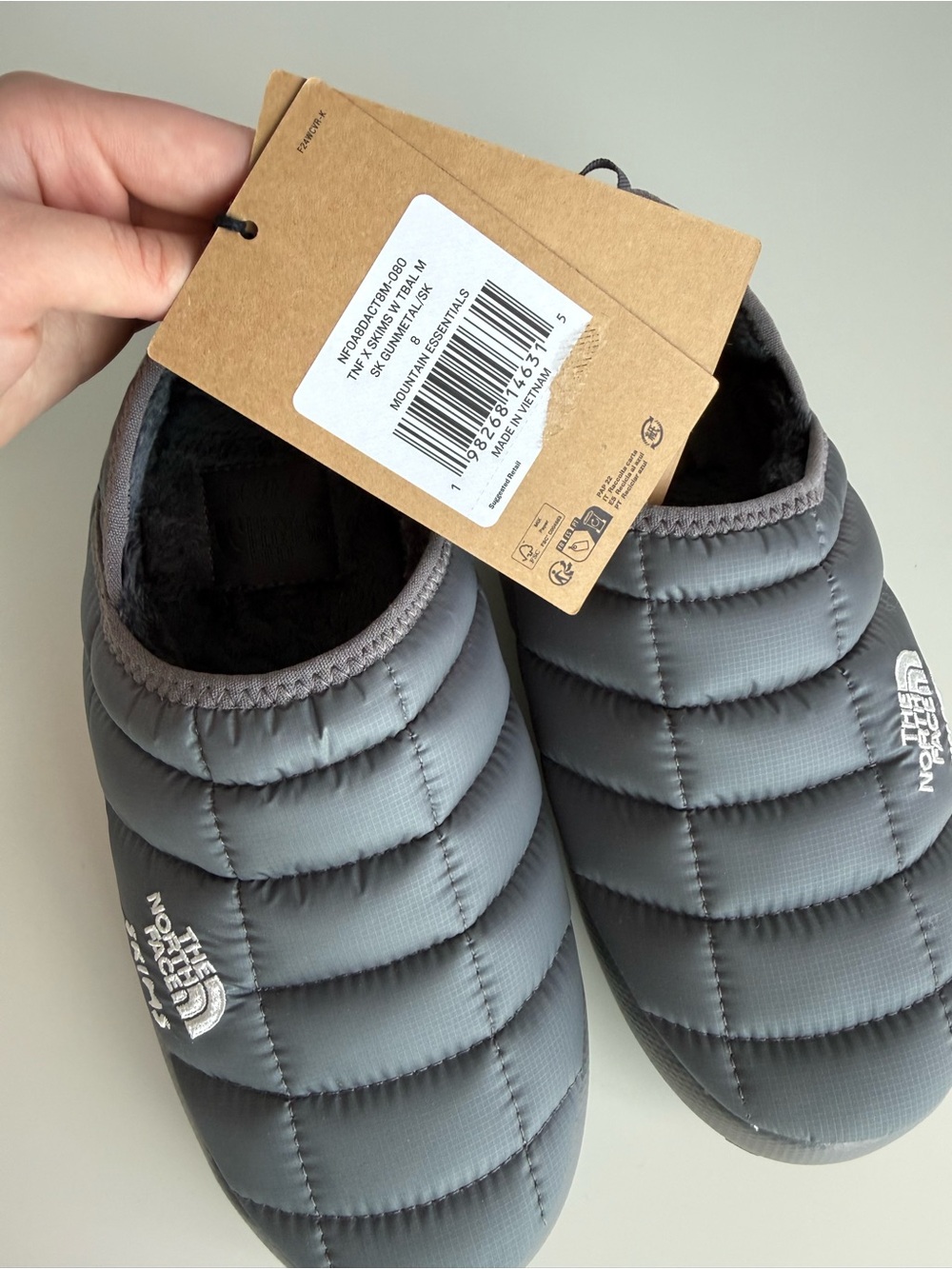NEW The North Face X SKIMS Thermoball Mules Women Size 8 - Picture 3 of 4